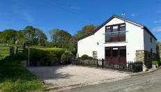 Trelowen Cottage - Photo 1