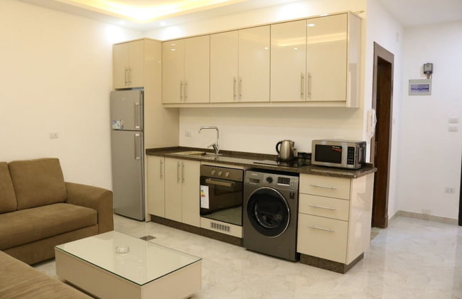 Amazing one Bedroom Apartment in Amman, Elwebdah 5 - Foto 15