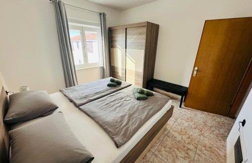 Family Apartment near Beach Petrčane - Quiet & Central- Unit 1 - Foto 4