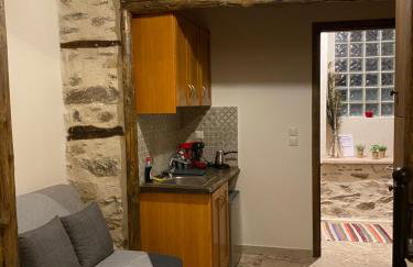 1924 Studios 2 - Photo 20