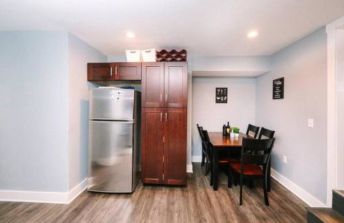 High-Speed Internet - Parking - Washer & Dryer - Foto 6