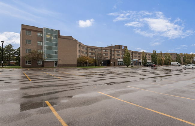 Residence & Conference Centre - Hamilton - Photo 24