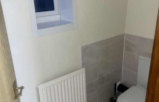 Beautiful 3-bed Bungalow in Bawtry Doncaster - Photo 8