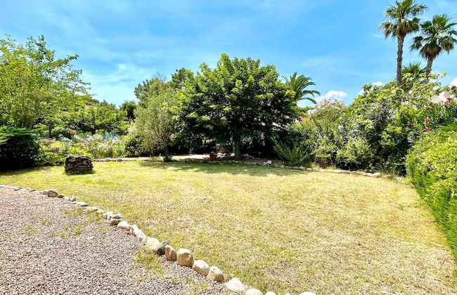 Majestic Villa in Lecci With Garden - Foto 30