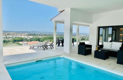 Vila Pombal Tomar - Luxury Apartment with private pool and Castle View - Foto 19