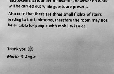 Bryntirion Farmhouse Rooms (with bathroom) - Foto 22