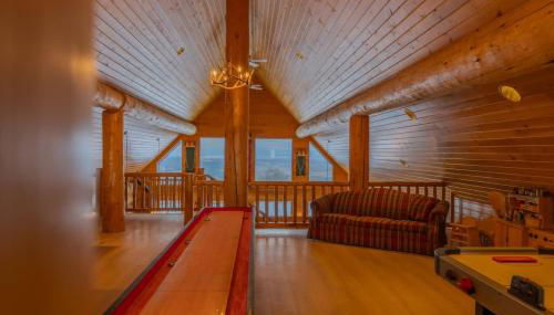 FoxHill Family Lodge Retreat with views from all sides and Hike over a hundred forty acres - Foto 5