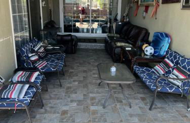 Vacation Rental w Pool &Garden 6 Guests near CSUN - Foto 4