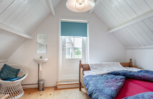 2 bedroom House in Brouwershaven with garden and terrace - Photo 9