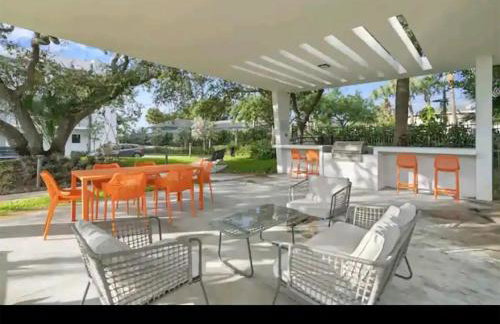 Lux place and cozy 3Beds 2Rooms enjoy life in WPB Gym, EV Station Nearby the downtown and beaches - Foto 40