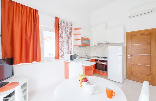 Apartmani Nikolina - Photo 38