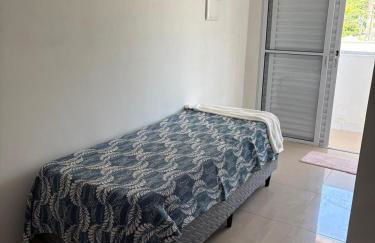 Casa inteira com três quartos, piscina climatizada por energia solar e área de churrasqueira - Foto 25