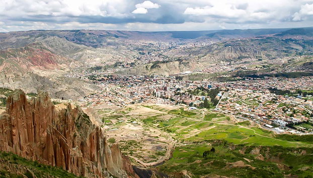 View of La Paz from Muela del Diablo