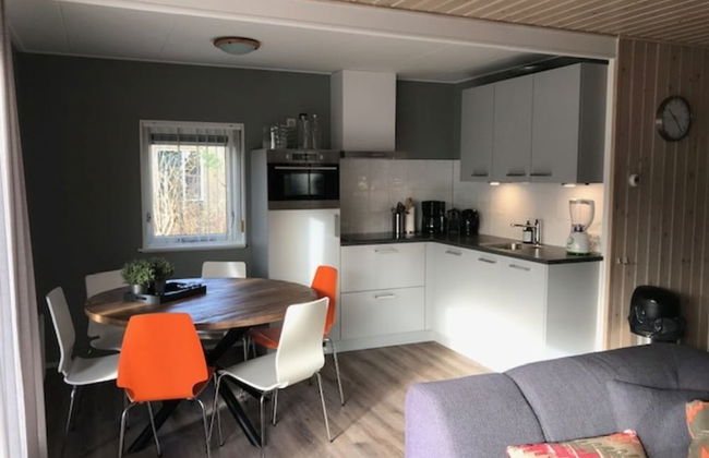 Secluded Holiday Home in Ballum Frisian Islands - Foto 8