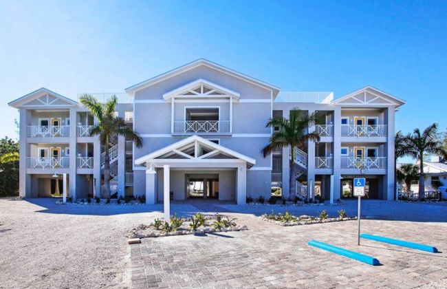 Island Inn - Photo 5