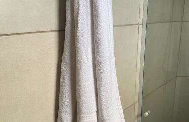 Flat Condomínio Topo da Montanha 507 fica a 5km do centro - Foto 29