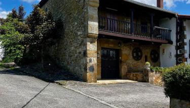 Arbide, caserio tradicional vasco en Carranza - Foto 2