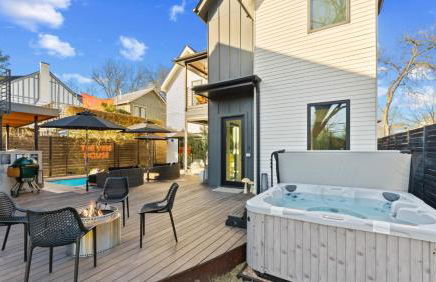 New 6 BR, 4.5B, Pool, Hot Tub, Cold Plunges, Outdoor Sauna, Bar, 9 TVs - Foto 8