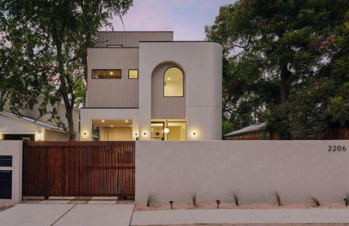 Eastside Family Luxury Retreat with Pool near Downtown - Foto 50