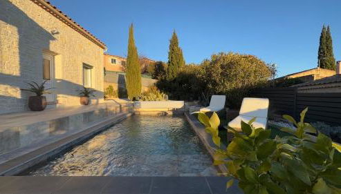 CASA AMOR & SPA, appartement suite jacuzzi & piscine chauffée - Foto 5