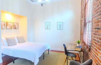 Jennifer's Historic Riverfront Loft Private Patio - Foto 18