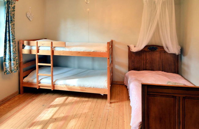 Bungalow in Monceau en Ardenne With Garden - Foto 9