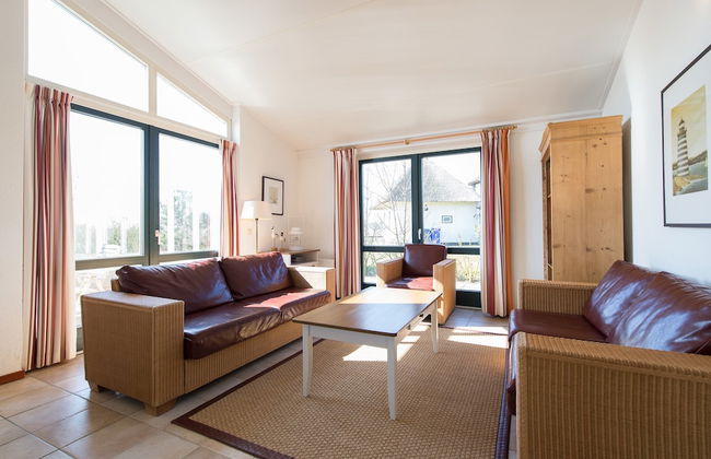 Well-kept Bungalow With Dishwasher Near the Beach - Foto 7