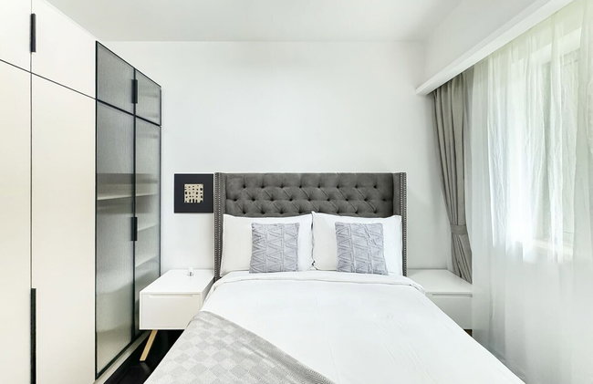 Tyms 3BR 2BA Apt West NanjingRD Line2 14 - Photo 5