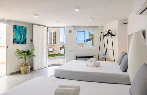 La Casa de Playa - piscina y jacuzzi a 50m del mar - Foto 50