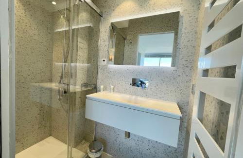 PGH N30 - Centre-Ville, Roof-Top & Parking Privé - Foto 10