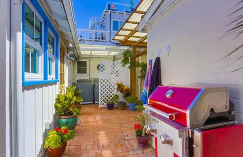 Surf and Sand Beach Bungalow - Foto 23