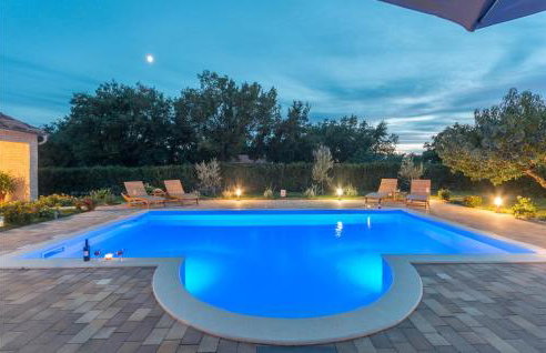 Four-Bedroom Holiday Home In Suhovare - Foto 19