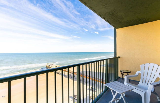 Top Floor Oceanfront Condo w Pool Beach Access - Foto 12
