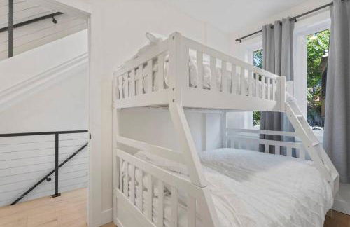 Charming Townhouse in Downtown DC with Rooftop Free Parking and WIFI Capitol Hill 4 - Foto 23