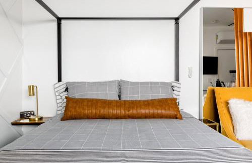 Sleek Luxury Studio with Patio LAX & Beach Access - Foto 14