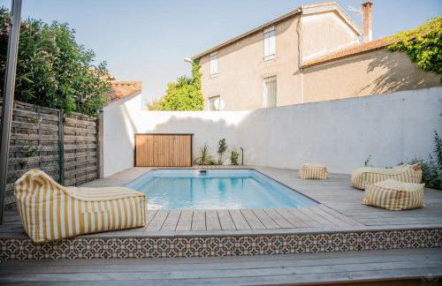 Maison Nomade piscine privée, parking et clim - Foto 56