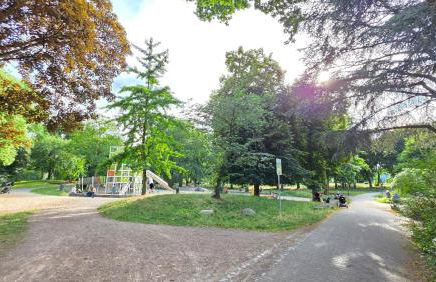 Blumenhof Duisburg HBF - Photo 16