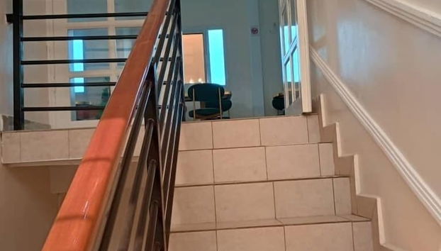 Entrada (vista interior)