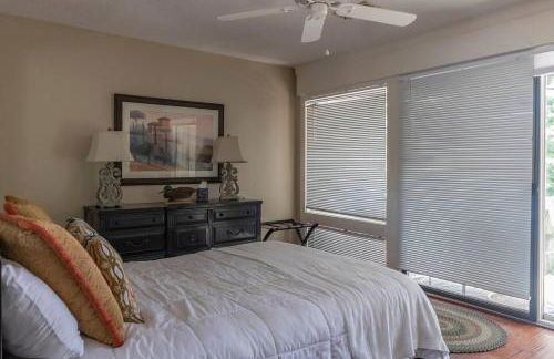 What-A-View HSV - Serene Lakeside Town Home - Foto 17