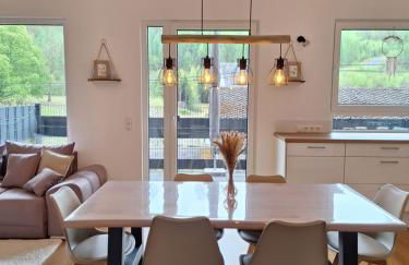 Ferienwohnung Maison Confortable mit Sonnenterrasse und Garten, Bad Ems, Koblenz, Montabaur, Wandern, Radfahren, Mountanbiketouren - Photo 2