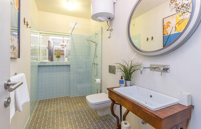 Tromostovje IV In Heart Of Ljubljana - Photo 47