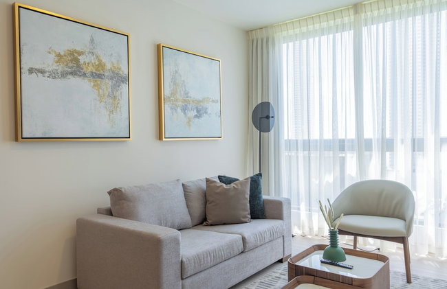 Arcadia Condo Suites - Photo 47
