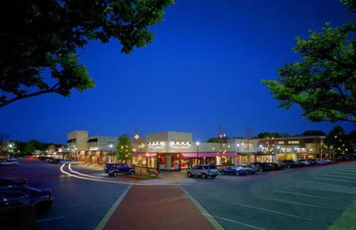 Modern Apartment - Cameron Village - Foto 3