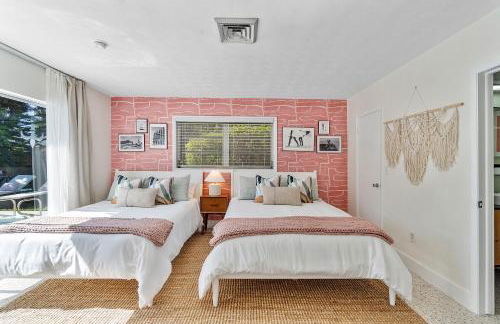 Charming Coral Ridge 2BR 2BA Near Beach plus Pool - Foto 20