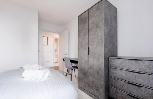 Stylish 2 BDR Apartment By Torr Property Group Short Lets & Serviced Accommodation With Free WiFi Central Manchester - Foto 9