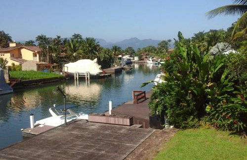 Casa de 730m2 no Exclusivo Condomínio Portogalo com Piscina Privada e Cais para iates de até 55 Pés - Foto 17