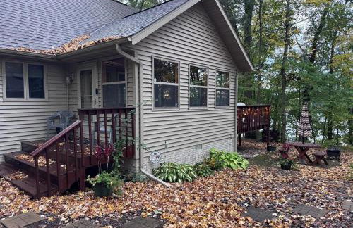 Spooner Shores - Wooded, Lakefront Retreat - Foto 32