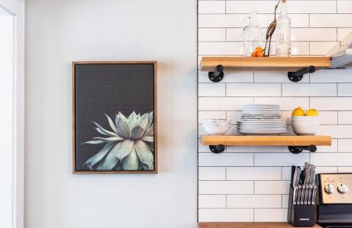 Stylish 2BR 1 Mile From Downtown And The Aquarium - Foto 40