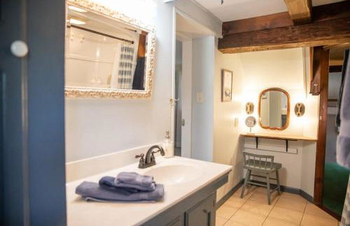 Creekside Farmstead - Pool - Hot Tub - 3 Min to Lake - Pets Allowed - Foto 11