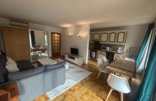 F2 avec Terrasse, Parking gratuit - Foto 16